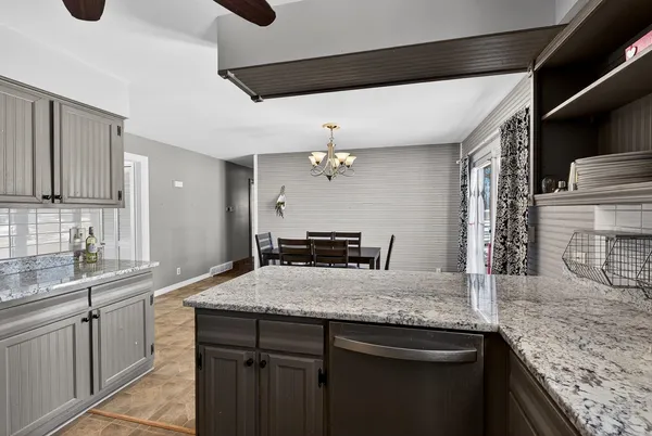 $750,000 | 5529 Langer Road, Marshall, WI 53559