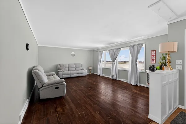 $750,000 | 5529 Langer Road, Marshall, WI 53559