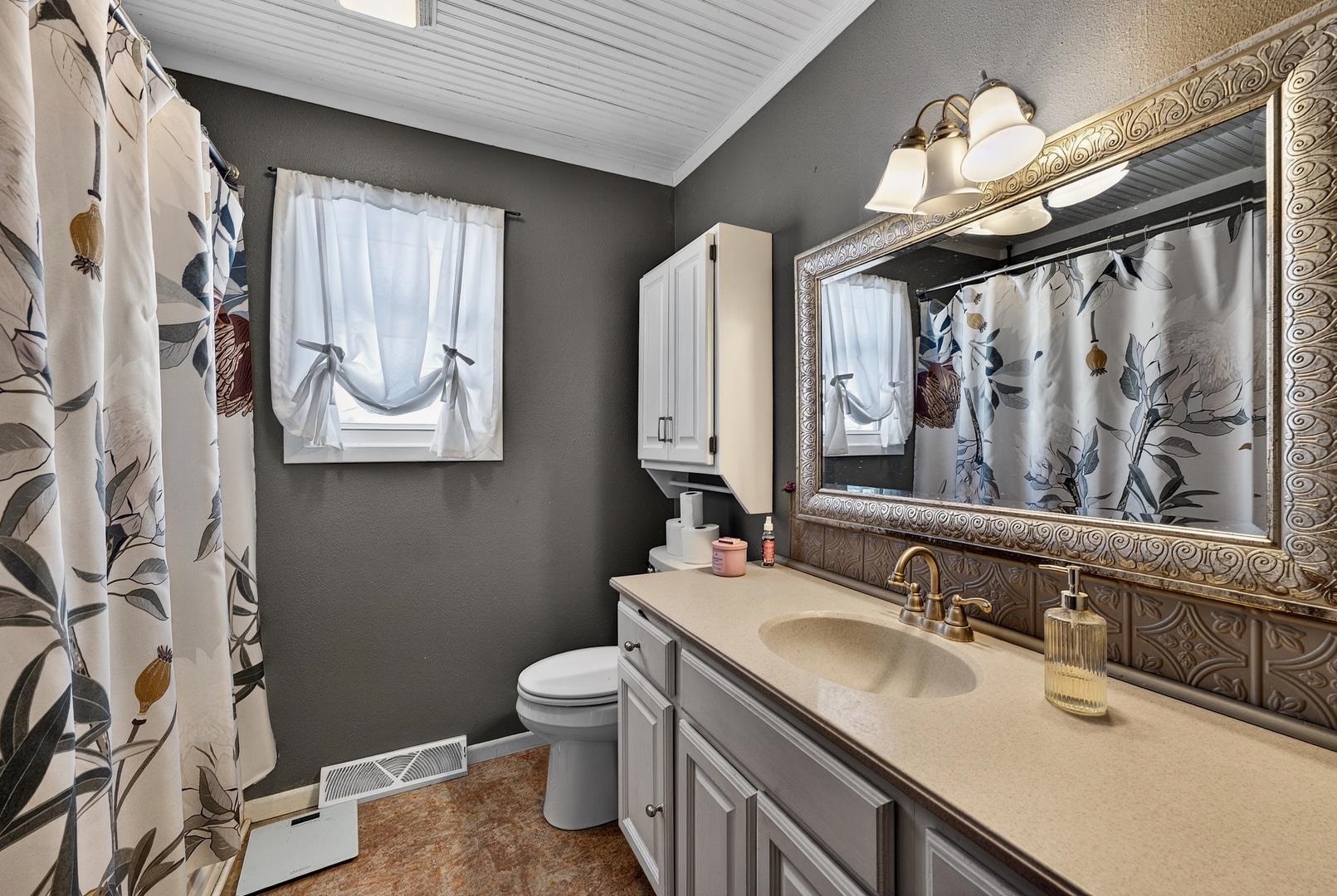 5529 Langer Road Marshall, WI 53559 - Photo 42 of 89