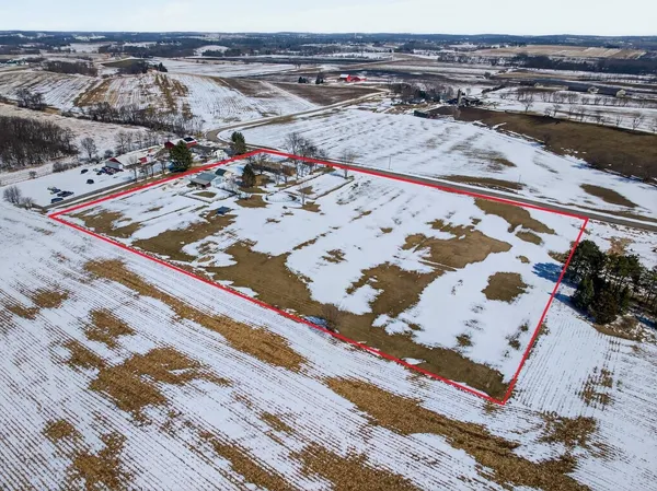 $750,000 | 5529 Langer Road, Marshall, WI 53559