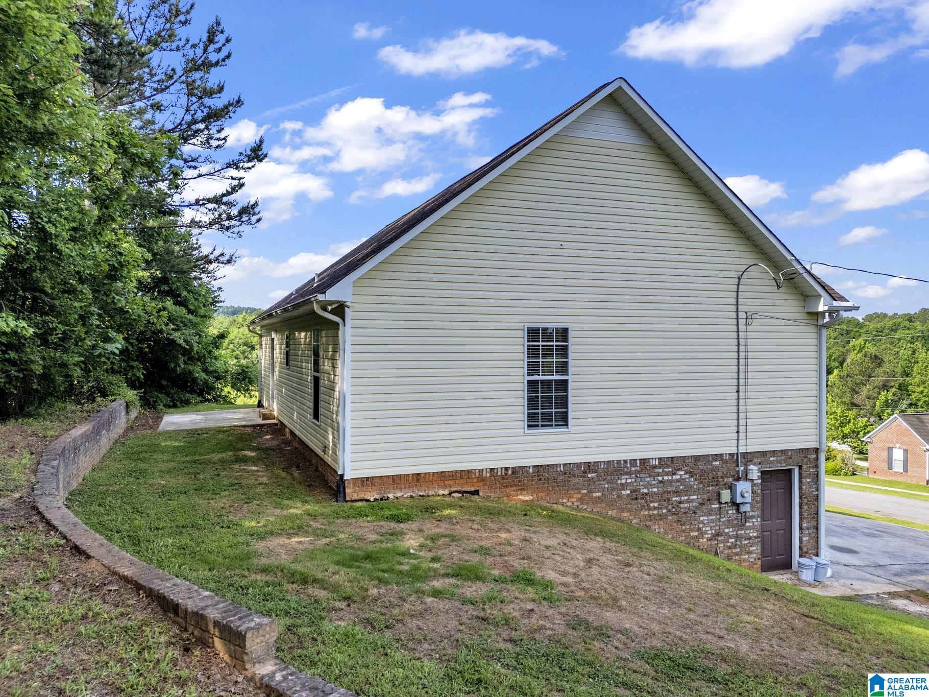 51 Colby Way Hayden, AL 35079 - Photo 4 of 23
