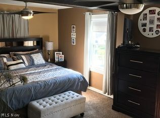 4507 Telhurst Road Cleveland, OH 44121 - Photo 15 of 35