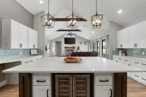 $815,000 | 565 Brushy Crk Drive, Onalaska, TX 77360