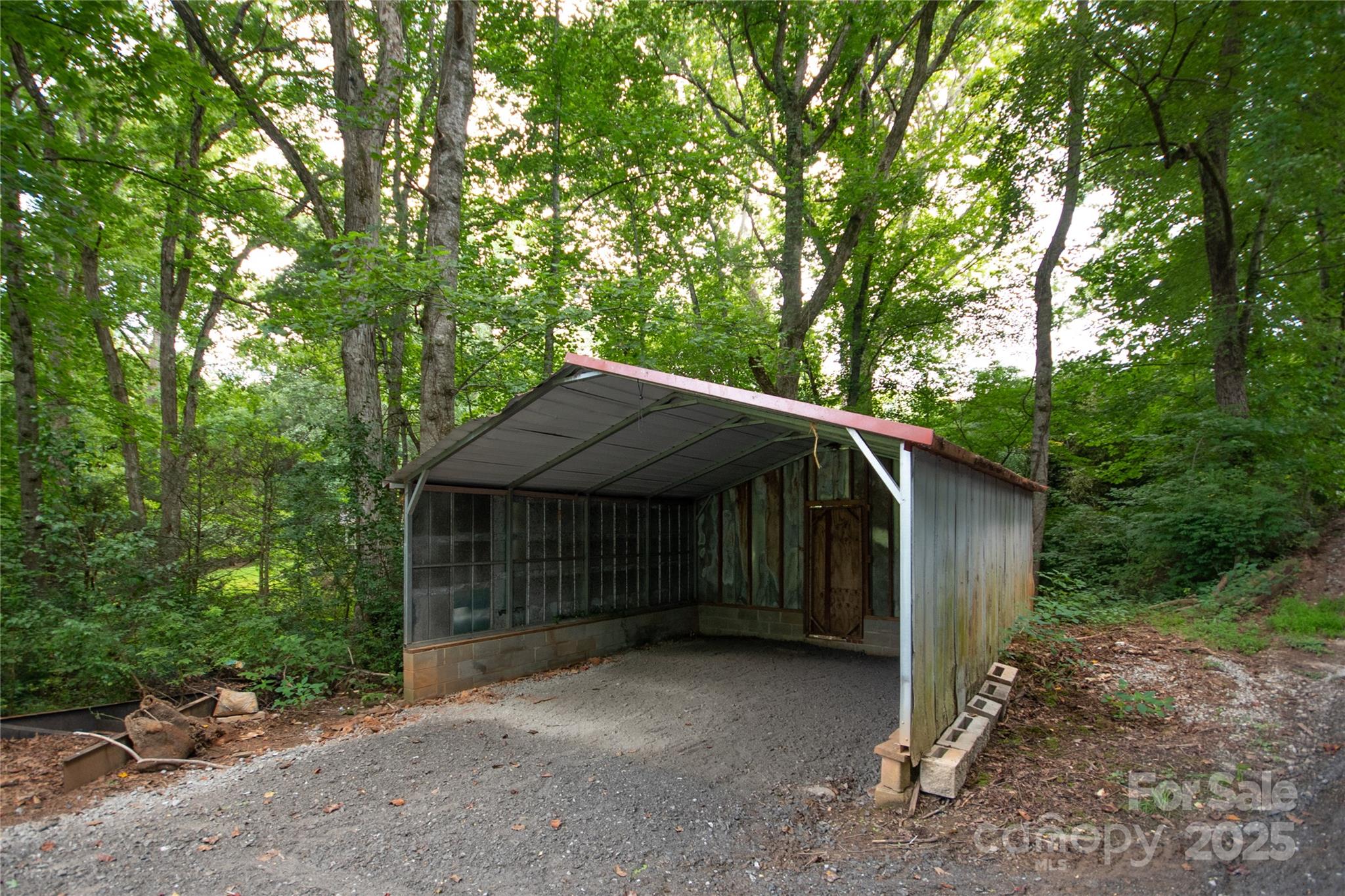36 Pat Rogers Road Franklin, NC 28734 - Photo 22 of 48 Gallery Image 22