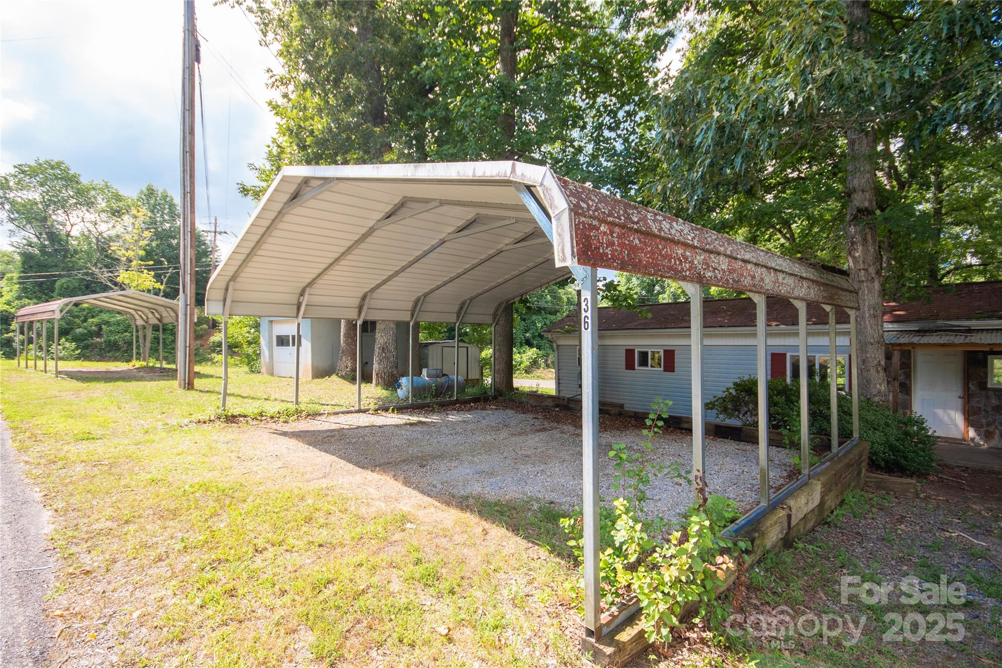 36 Pat Rogers Road Franklin, NC 28734 - Photo 37 of 48 Gallery Image 37