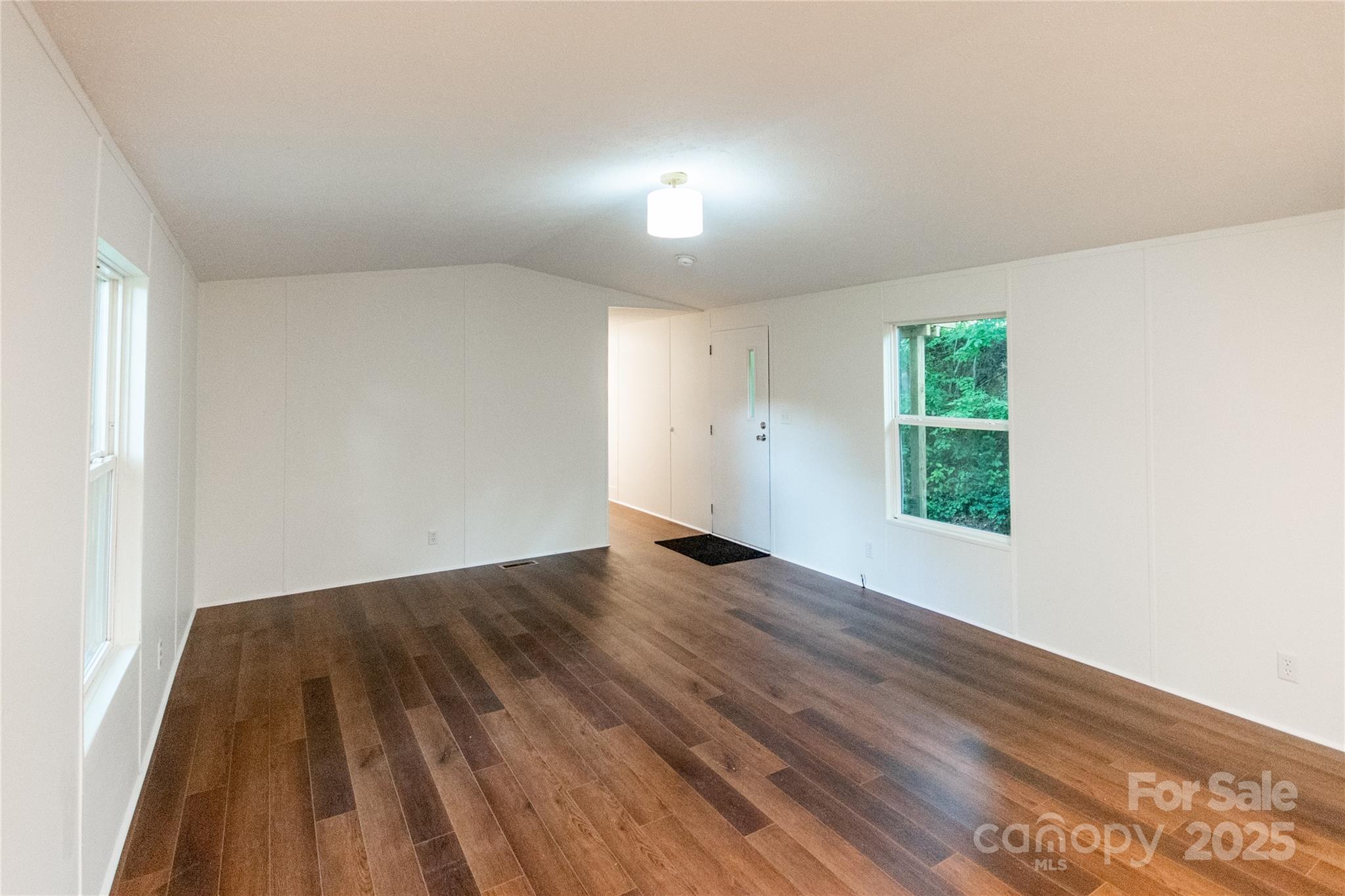 36 Pat Rogers Road Franklin, NC 28734 - Photo 10 of 48 Gallery Image 10