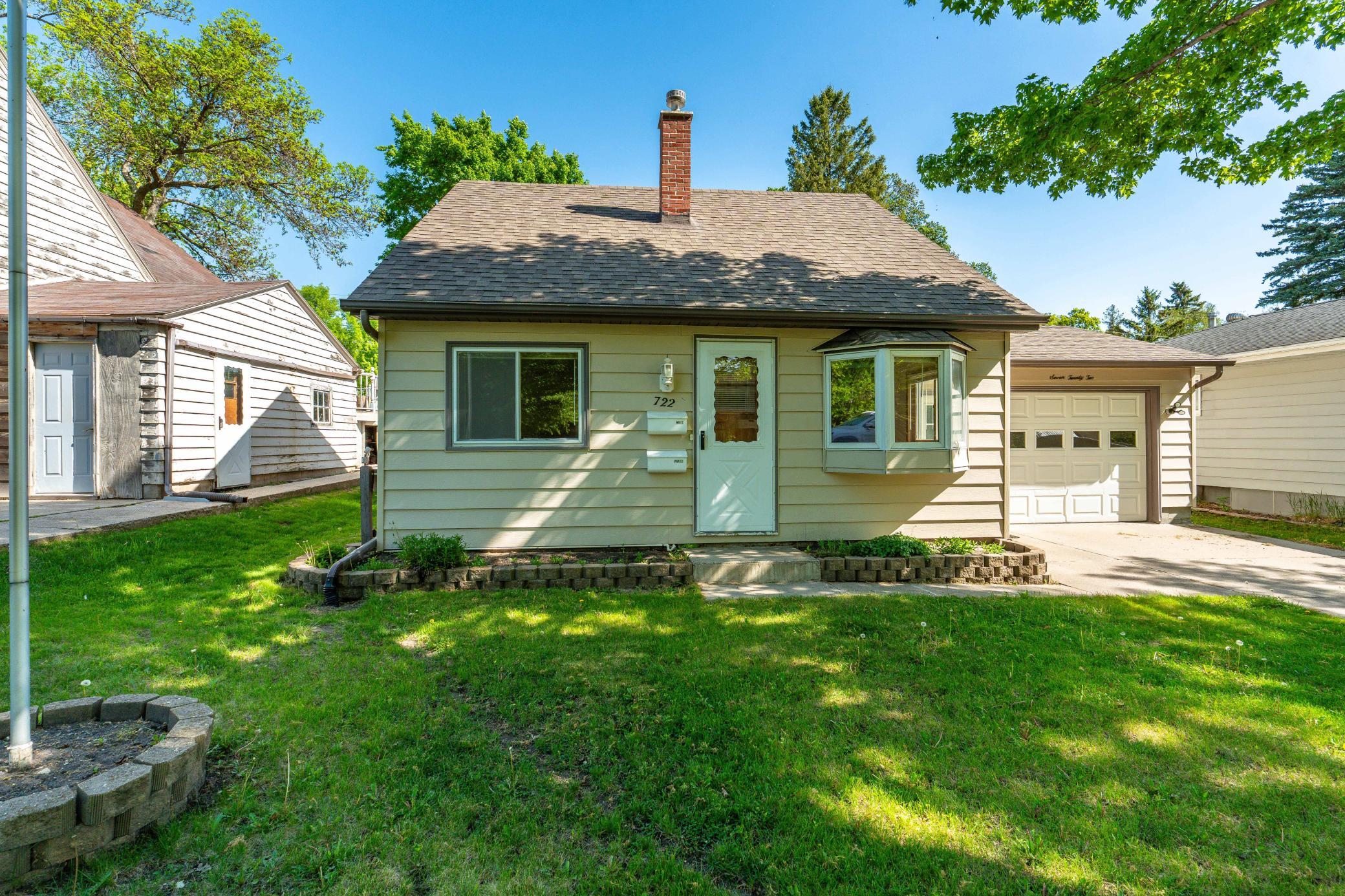 722 Spruce Street Fergus Falls, MN 56537 - Photo 2 of 61