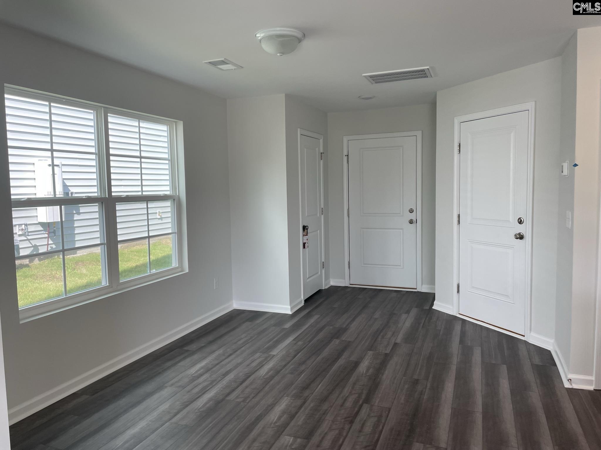 422 Eclipse Lane Elgin, SC 29045 - Photo 3 of 10