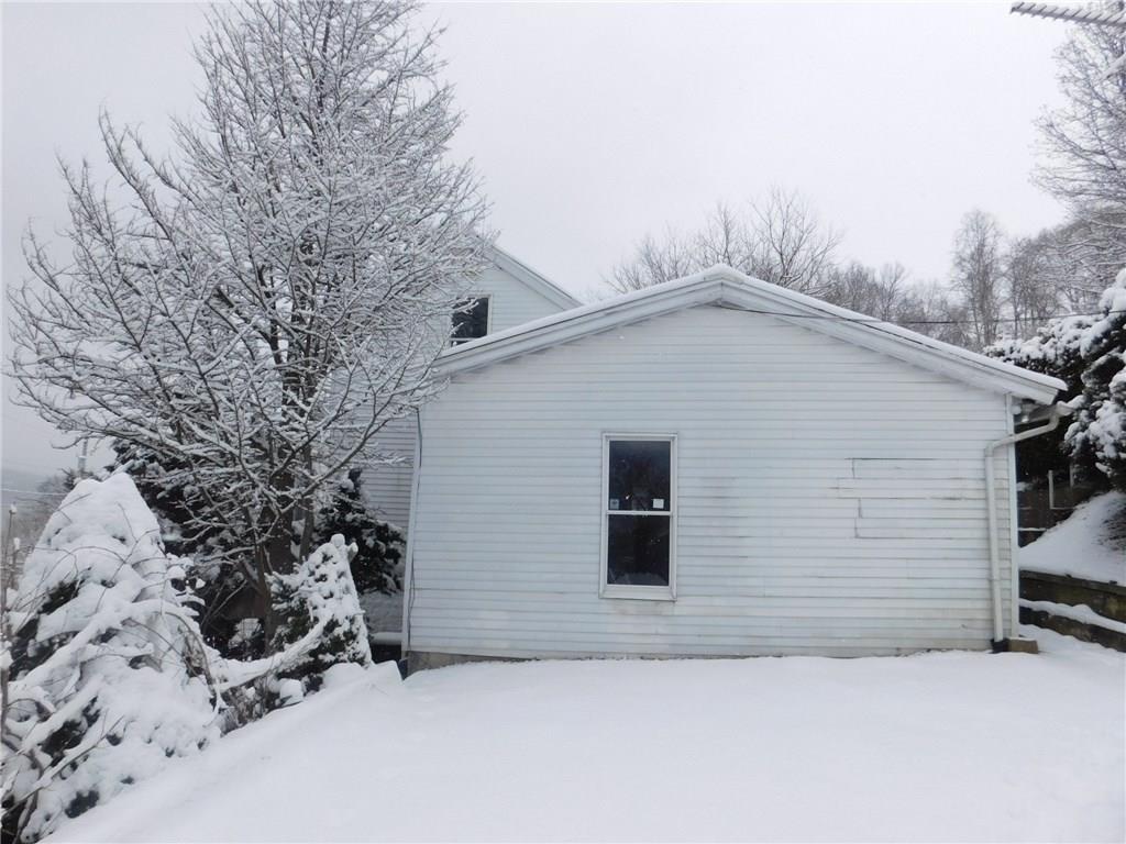 100 River Road Rices Landing, PA 15357 - Photo 2 of 24