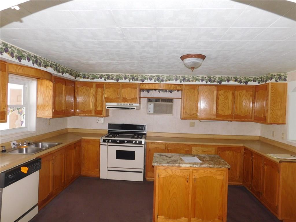 100 River Road Rices Landing, PA 15357 - Photo 10 of 24