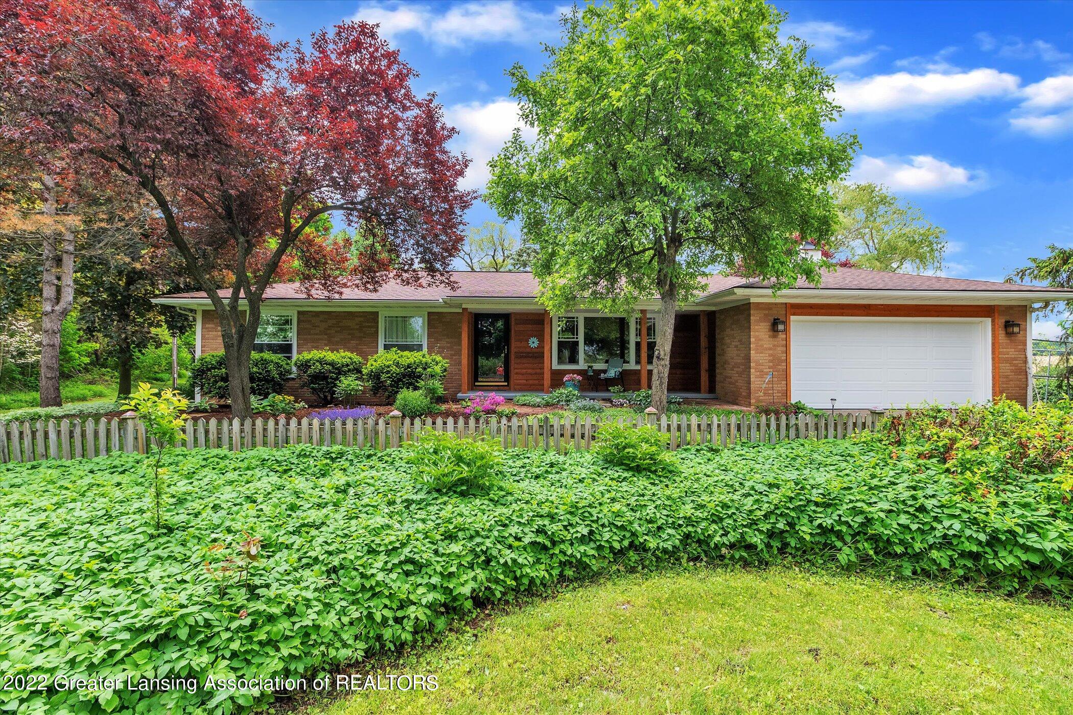 6738 East Parks Road Ovid, MI 48866 - Photo 5 of 59 03-6783-E-Parks-Rd-WindowStill-Real-Esta