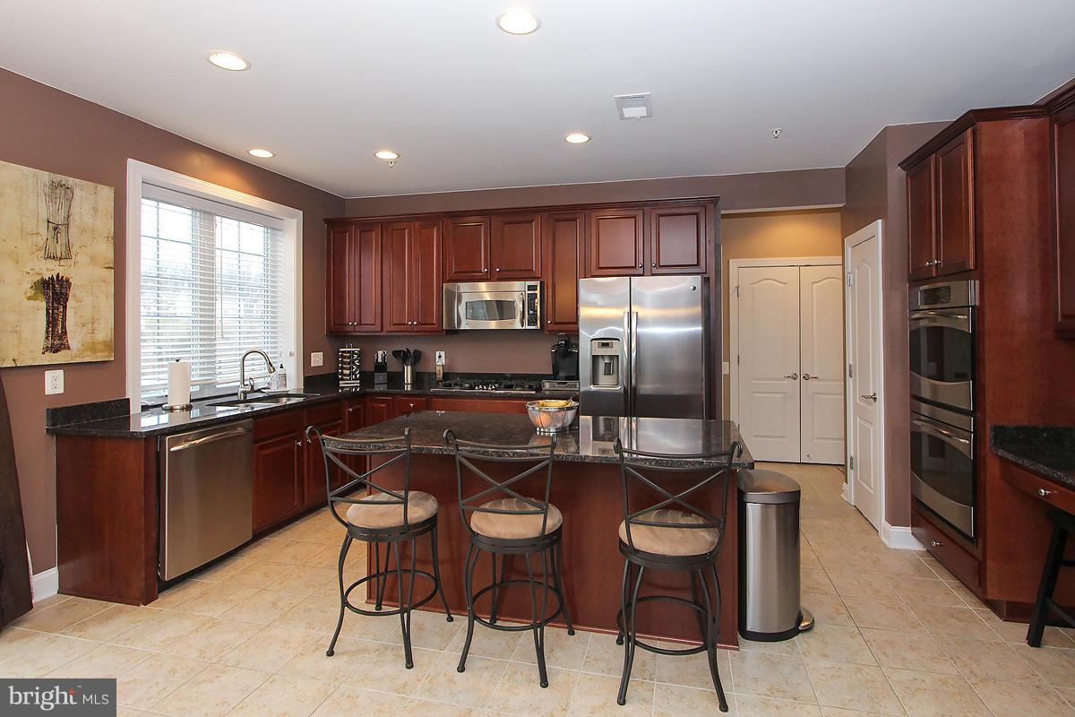 4810 Chichester House Road Olney, MD 20832 - Photo 2 of 30 Kitchen