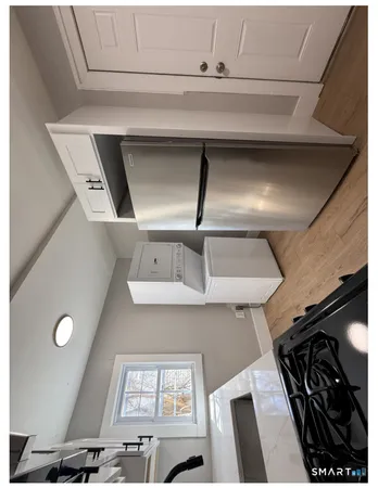 $2,000 | 324 Congress Avenue, Unit 2, Waterbury, CT 06708