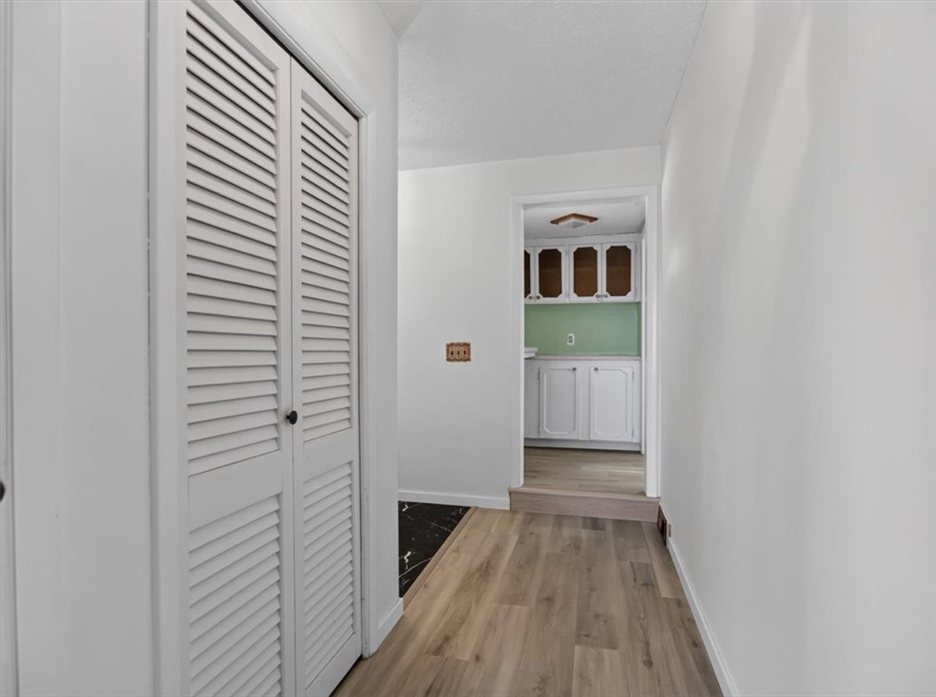 3113 Lake Road Williamson, NY 14589 - Photo 5 of 45 Gallery Image 5