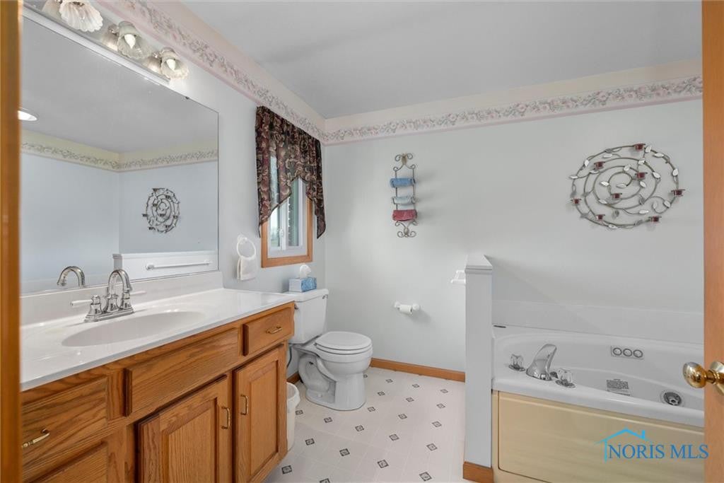 3904 Pickle Road Oregon, OH 43616 - Photo 18 of 50 Gallery Image 18