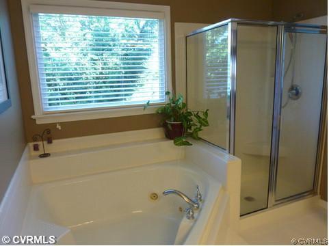 5713 Harbour Ridge Road Midlothian, VA 23112 - Photo 12 of 18 Master Bath