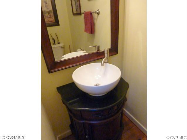 5713 Harbour Ridge Road Midlothian, VA 23112 - Photo 5 of 18 Bathroom