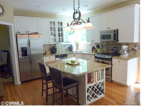 5713 Harbour Ridge Road Midlothian, VA 23112 - Photo 6 of 18 Kitchen