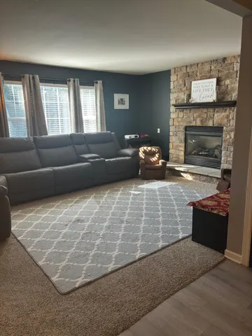 $643,900 | 729 Bass Drive, Waterford, WI 53185