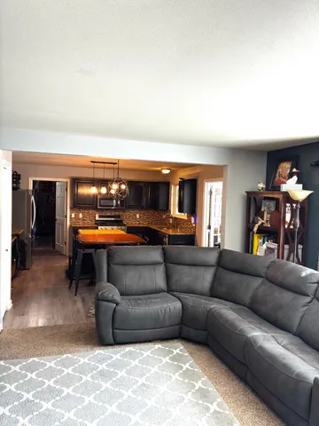 $643,900 | 729 Bass Drive, Waterford, WI 53185