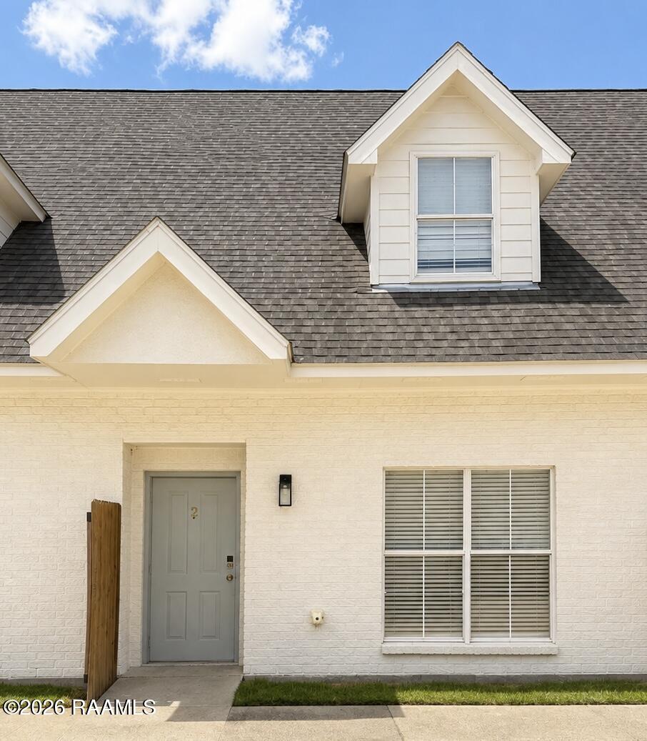 112 Rue Fontaine, Unit 2 Lafayette, LA 70508 - Photo 1 of 7 9357B478-57D9-4C55-A0A4-4418CCAB09FC