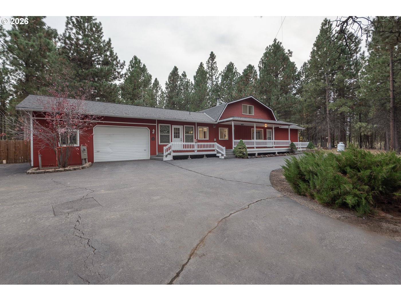 14731 Longleaf Pines La Pine, OR 97739 - Photo 2 of 36