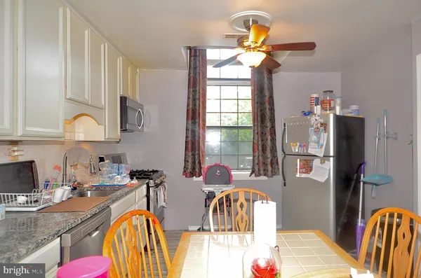 $1,740 | 2634 North Centre Street, Unit B4, Pennsauken, NJ 08109