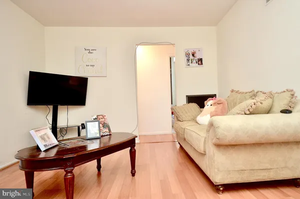 $1,740 | 2634 North Centre Street, Unit B4, Pennsauken, NJ 08109