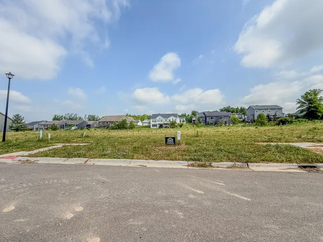 $109,900 | 1839 Stratford Lane Northwest, Grand Rapids, MI 49534