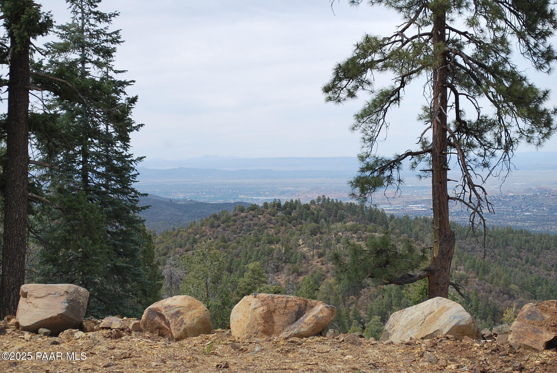 0 East Refuge Hideout Road Prescott, AZ 86303 - Photo 1 of 41 a view of a backyard of the house