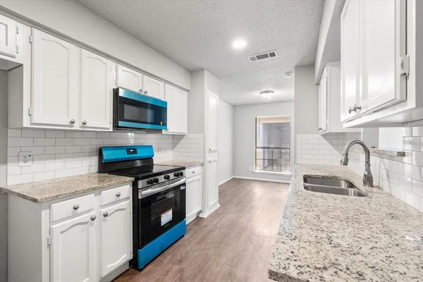 $1,510 | 3328 Green Ridge Street, Unit 3330, Fort Worth, TX 76133