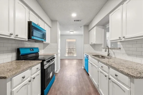 $1,510 | 3328 Green Ridge Street, Unit 3330, Fort Worth, TX 76133