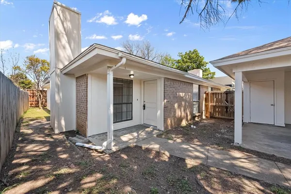$1,510 | 3328 Green Ridge Street, Unit 3330, Fort Worth, TX 76133