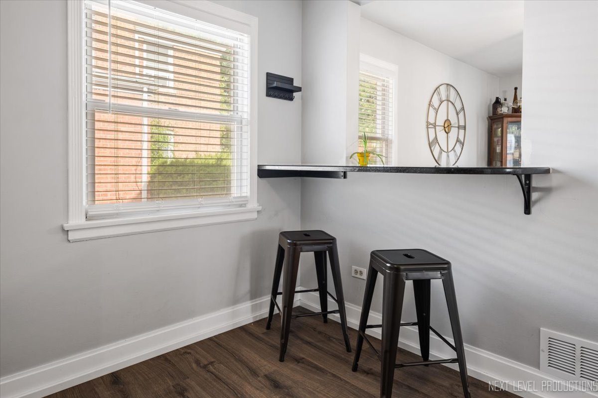 2440 South 20th Avenue Broadview, IL 60155 - Photo 11 of 24 a view of workspace with a window