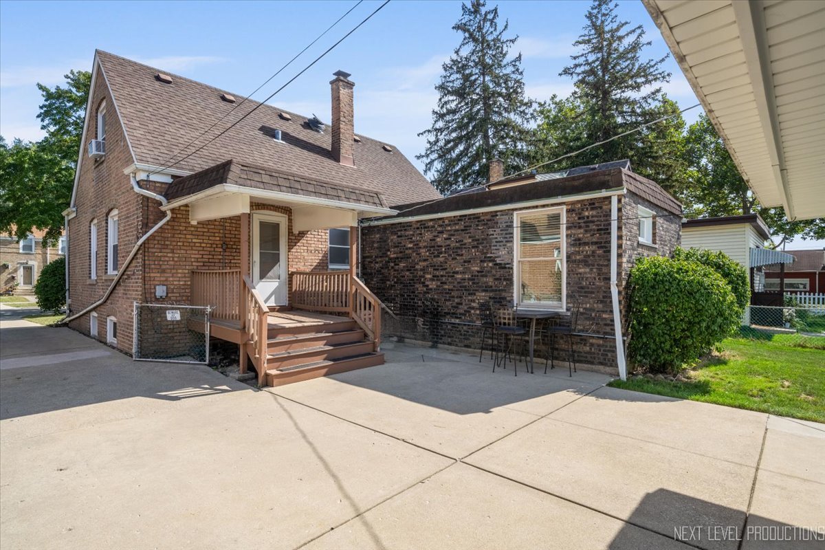 2440 South 20th Avenue Broadview, IL 60155 - Photo 20 of 24 a view of a house with a patio