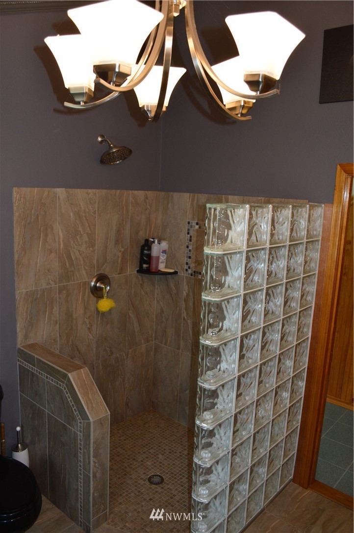 286 Lilly Wheaton Road Raymond, WA 98577 - Photo 14 of 19 Gallery Image 14