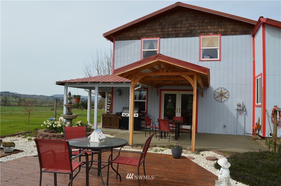 286 Lilly Wheaton Road Raymond, WA 98577 - Photo 3 of 19 Gallery Image 3