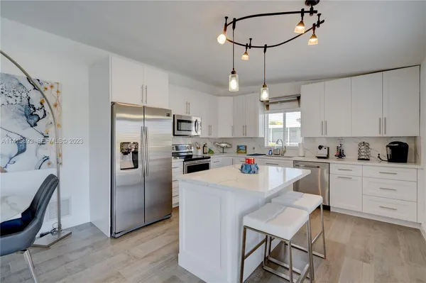 $3,500,000 | 48 Andros Road, Key Largo, FL 33037