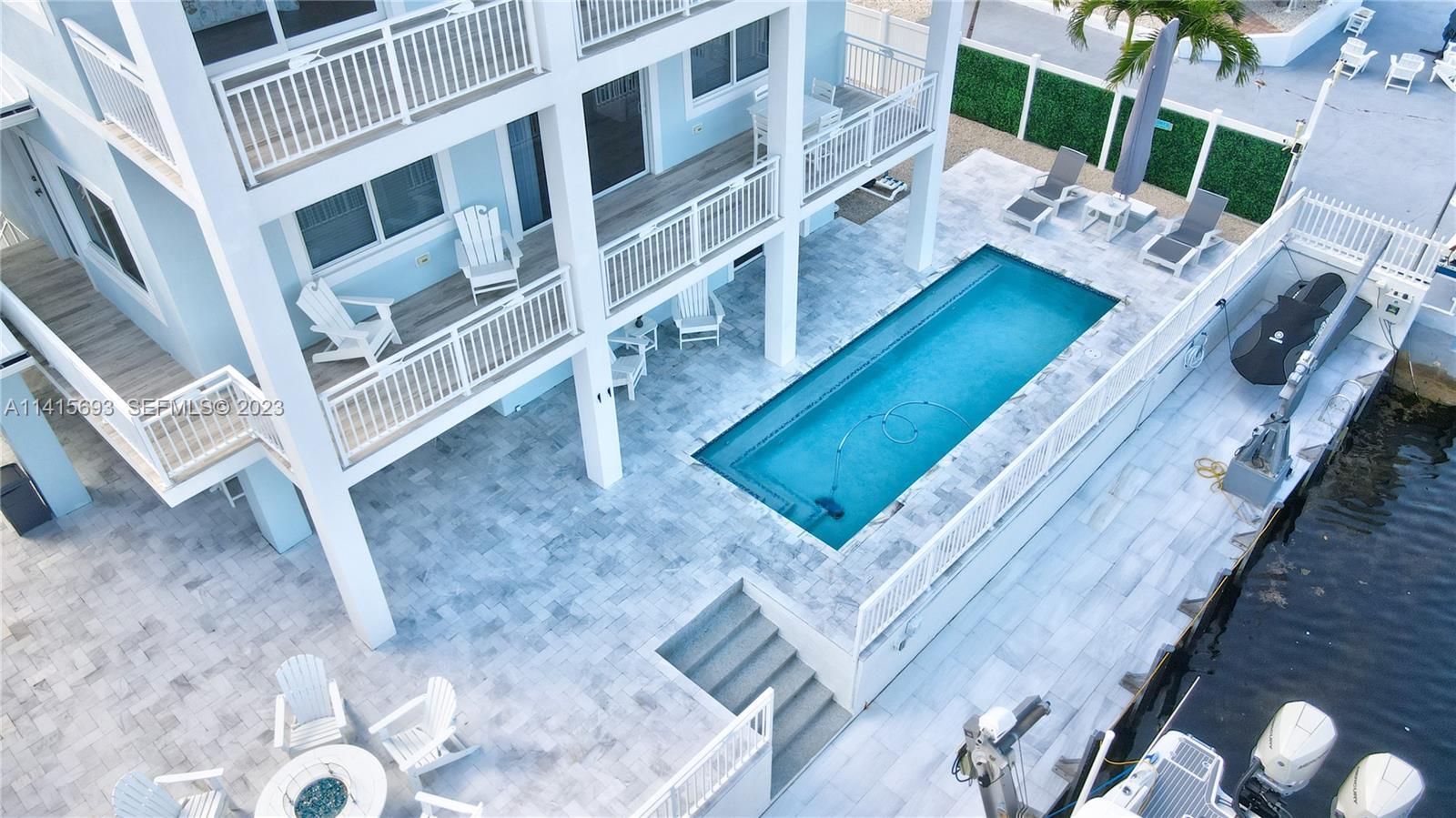 48 Andros Road Key Largo, FL 33037 - Photo 6 of 60 16