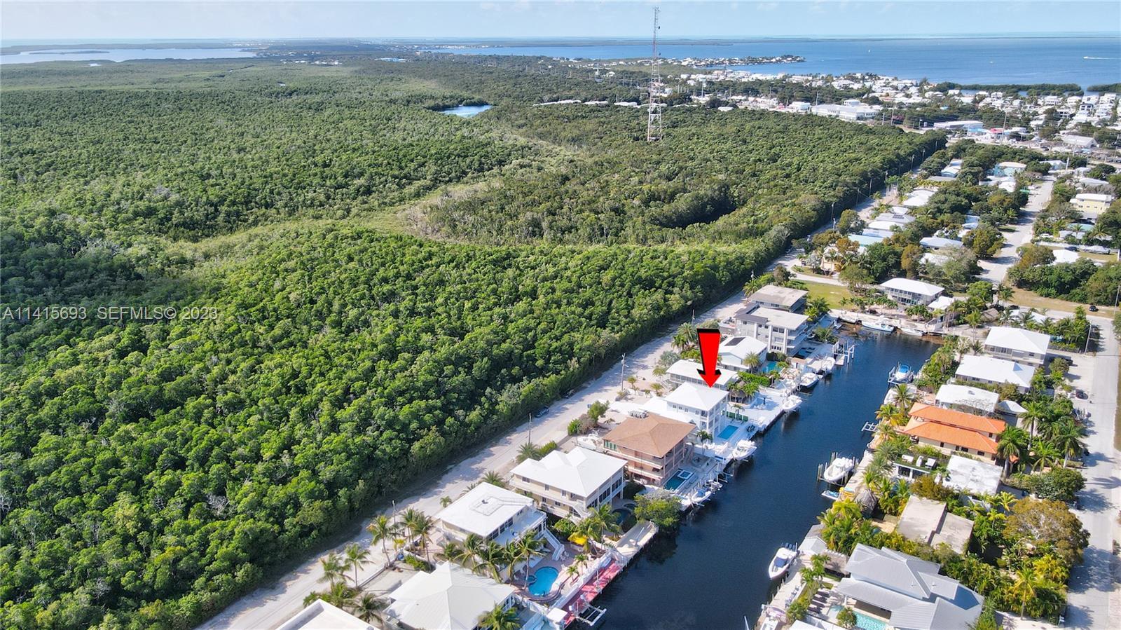 48 Andros Road Key Largo, FL 33037 - Photo 10 of 60 10