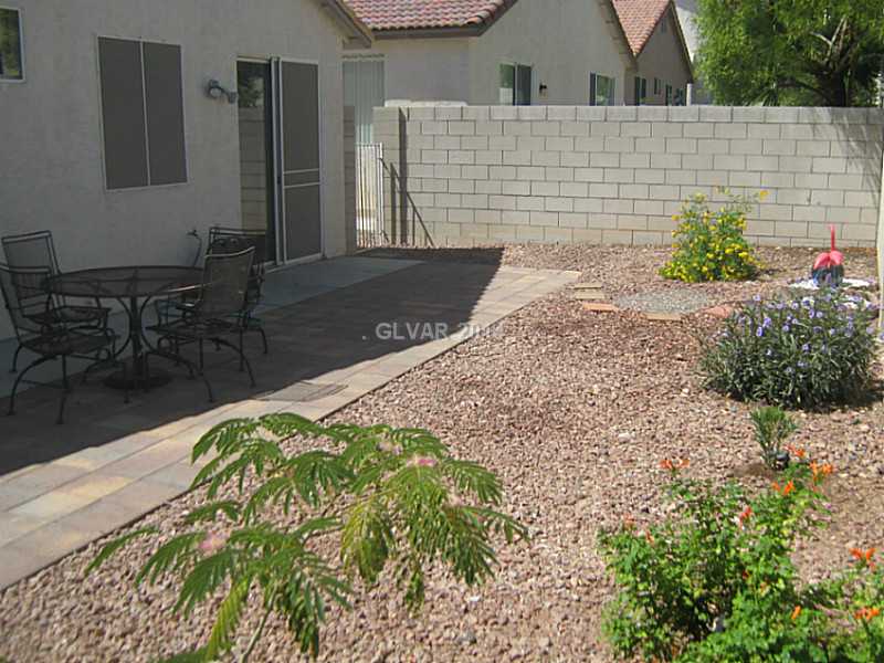 9764 Ridgebluff Avenue Las Vegas, NV 89148 - Photo 14 of 19 Property Photo.