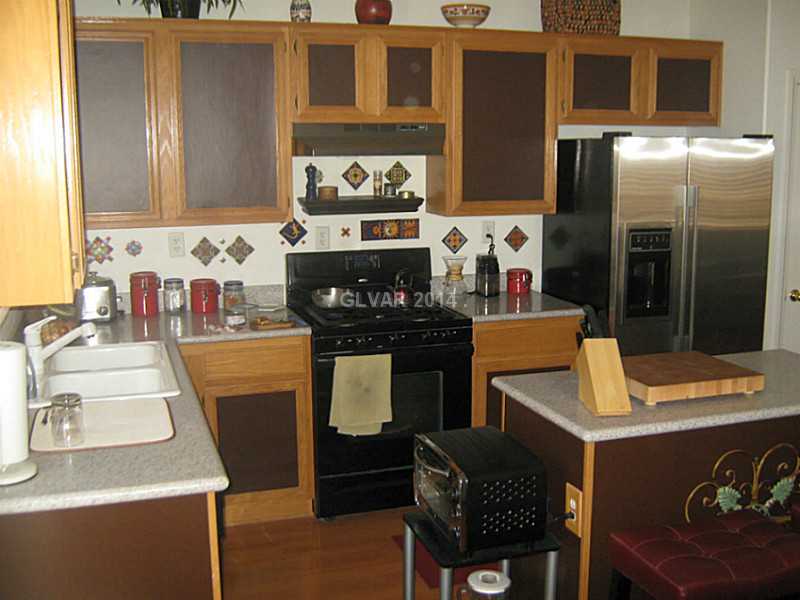 9764 Ridgebluff Avenue Las Vegas, NV 89148 - Photo 10 of 19 Property Photo.