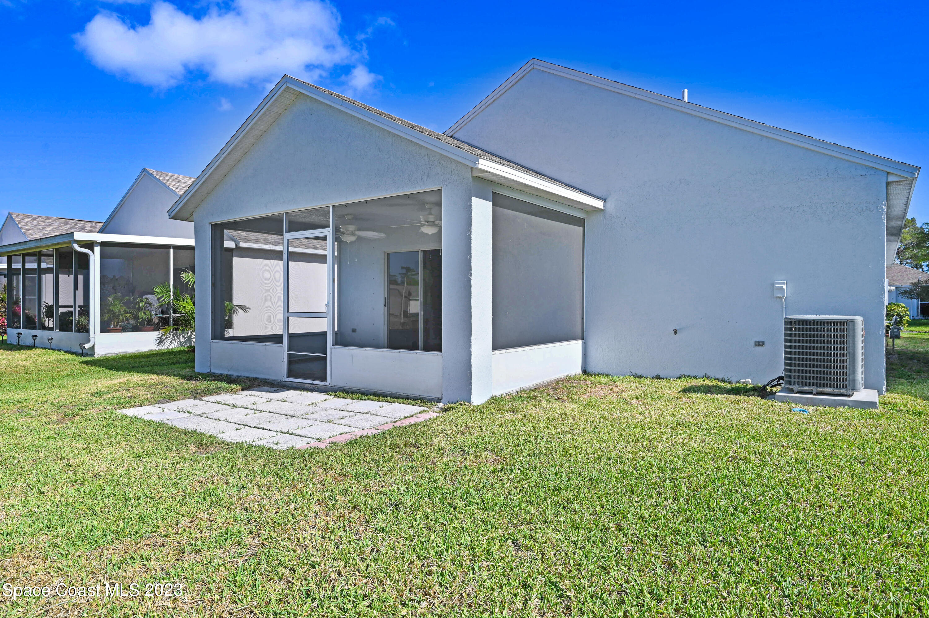 2070 Redwood Circle Palm Bay, FL 32905 - Photo 3 of 33 DSC_1869