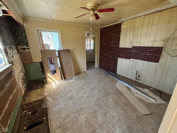 $45,000 | 2012 1st Avenue, Terre Haute, IN 47807