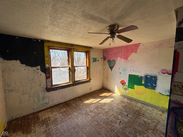 $45,000 | 2012 1st Avenue, Terre Haute, IN 47807