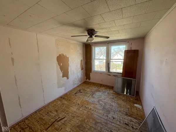 $45,000 | 2012 1st Avenue, Terre Haute, IN 47807