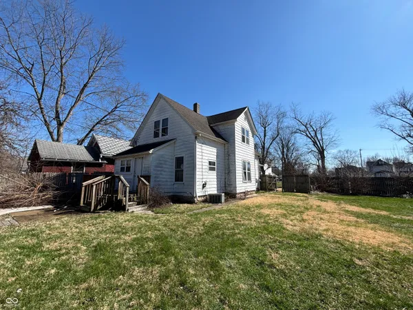 $45,000 | 2012 1st Avenue, Terre Haute, IN 47807