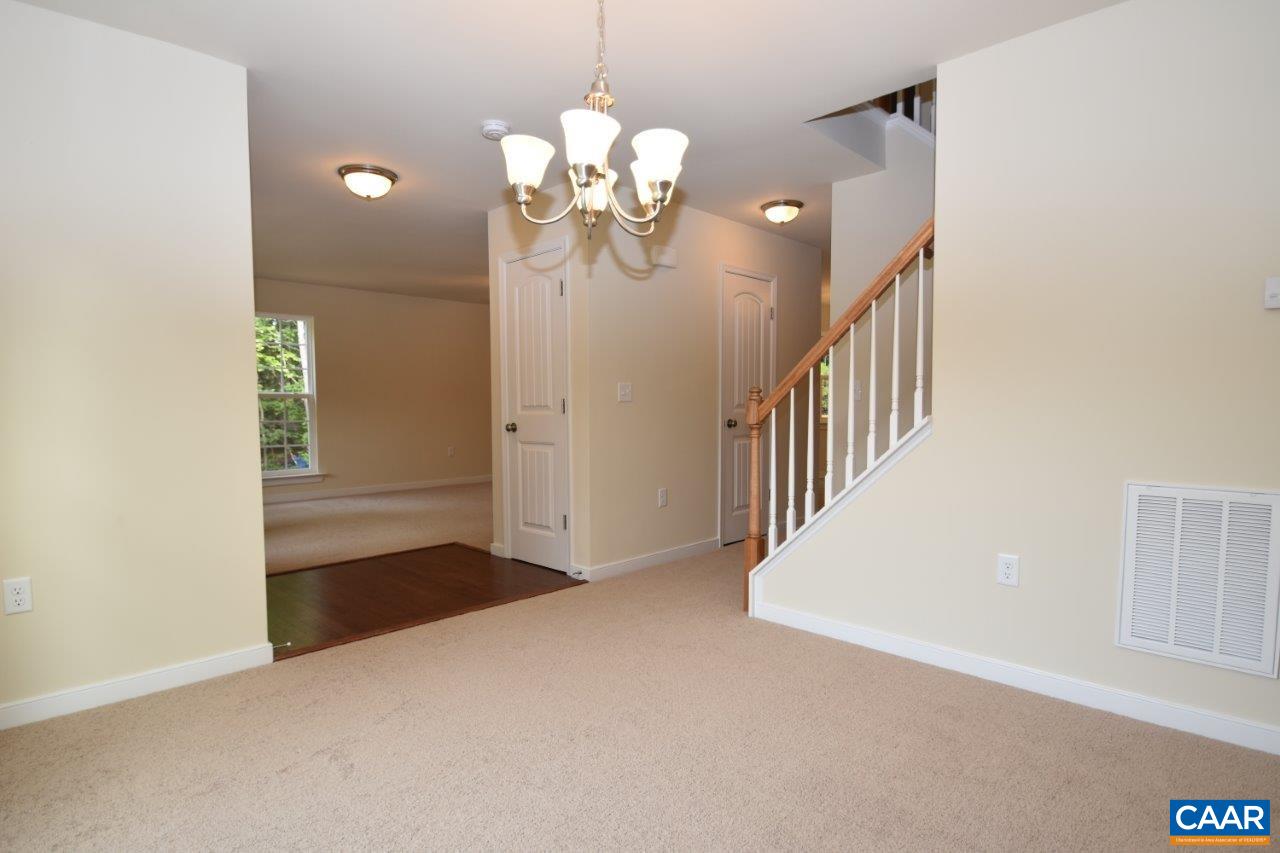 18 Ashton Road Palmyra, VA 22963 - Photo 8 of 33 en view interior of the house