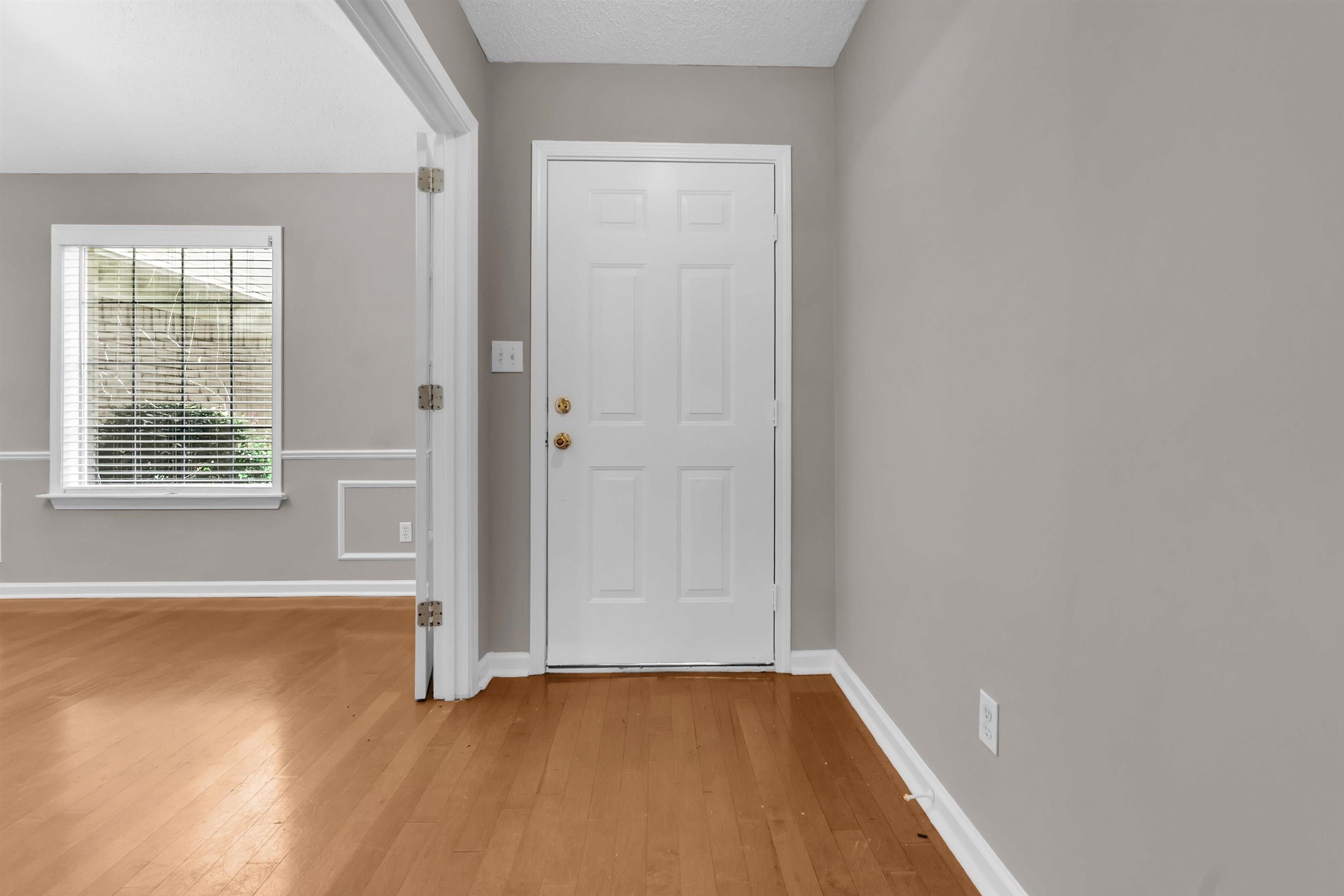 1341 Milestone Circle Collierville, TN 38017 - Photo 3 of 25