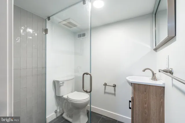 $375,000 | 3016 South 17th Street, Philadelphia, PA 19145